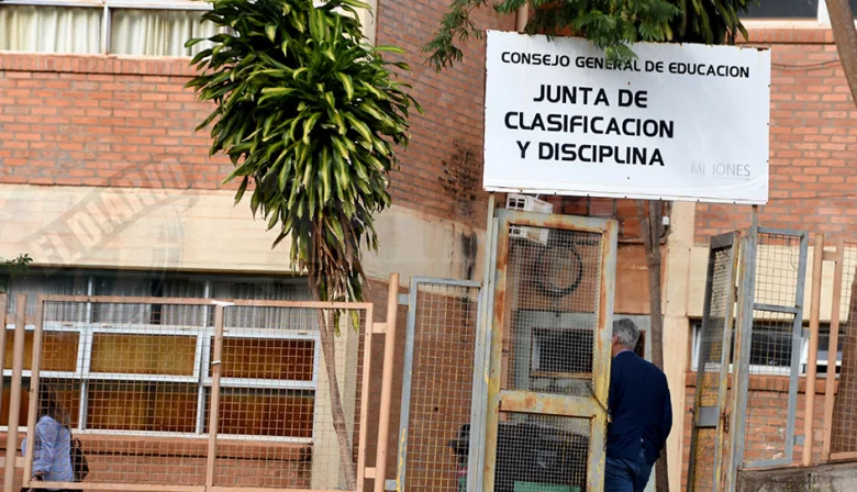 Montecarlo: Separan del cargo a Patricia Buckmayer, concejal electa de LLA, por violar principios democráticos: “La responsabildiad docente es 24/7”