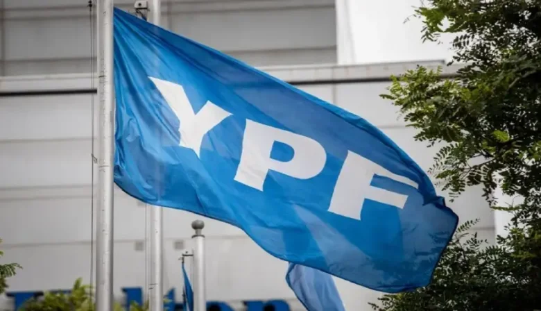Argentina logra suspensión de entrega del 51 % de YPF en EE.UU. y celebra el fallo