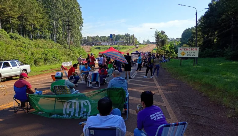 Corte de ruta y asamblea: docentes interrumpirán desde las 8 hs el ingreso a Eldorado