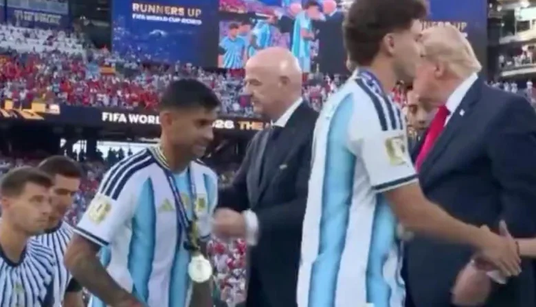 ¿Por qué Cuti Romero y Lisandro Martínez evitaron saludar a Donald Trump tras la final del Mundial 2026?