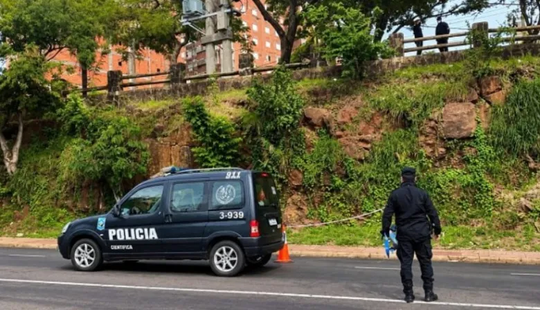 Posadas: Un joven permanece en terapia intensiva tras caer del mirador del Cerro Pelón