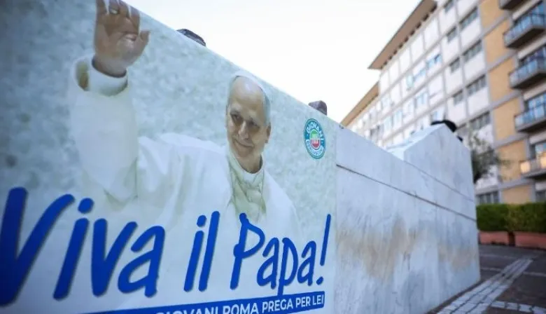 La radiografía del papa León XIV muestra buena recuperación tras cirugía