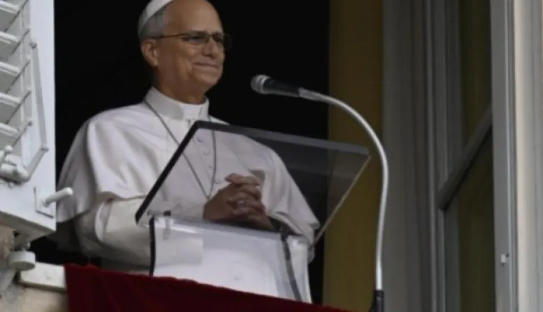 El papa León XIV reapareció tras su operación por cáncer de pulmón y agradeció el apoyo de los fieles
