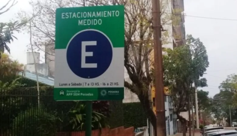Posadas elimina el pago del SEM durante la siesta y los sábados
