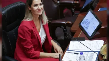 Marcha atrás con el aumento de las dietas de los senadores
