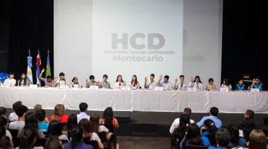 Parlamento Estudiantil 2024: Una experiencia de liderazgo y compromiso juvenil en Montecarlo