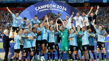 Racing campeón de la Recopa Sudamericana