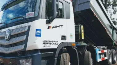 Montecarlo suma nuevo camión volcador para mejorar obras públicas