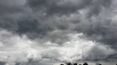 Se esperan lluvias intensas y ráfagas fuertes este martes en Misiones