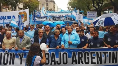 Derecho a huelga: la justicia suspendió el DNU que lo limitaba