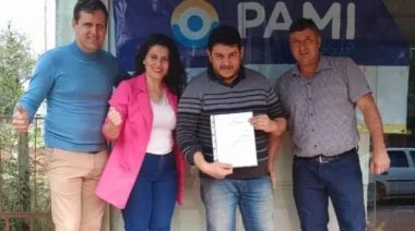 Designación polémica: un vendedor de pollos asumió al frente del PAMI de San Vicente