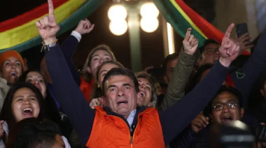 Rodrigo Paz Pereira revoluciona las elecciones bolivianas y lidera la primera vuelta presidencial