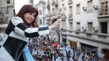 Cristina Kirchner no deberá pagar la deuda millonaria en la causa Vialidad: el juez Marcelo Dos Santos archivó la demanda civil