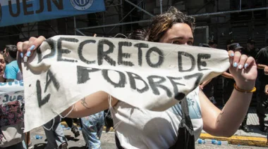 Nuevo revés para el Gobierno: Diputados aprobó la ley que limita los DNU de Javier Milei