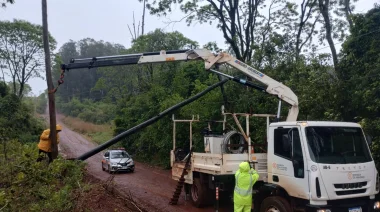 Energía de Misiones activó su protocolo de emergencias ante el paso del sistema de tormentas
