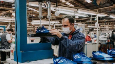 Dass atribuye los despidos en su planta de Eldorado a la pérdida de órdenes de producción