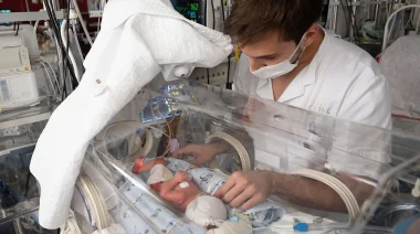 Neonatología: El compromiso silencioso detrás de cada nacimiento prematuro y de alto riesgo