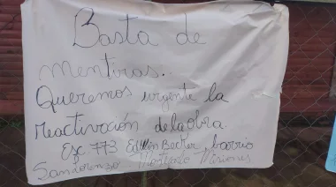 Montecarlo: Padres toman el quincho donde dan clases los docentes de la Escuela 773