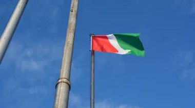 Oberá celebra el Día de su Bandera, símbolo de identidad y pertenencia