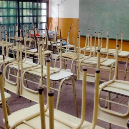El malestar crece: Misiones se suma al paro nacional de docentes y estatales este lunes 3 de agosto