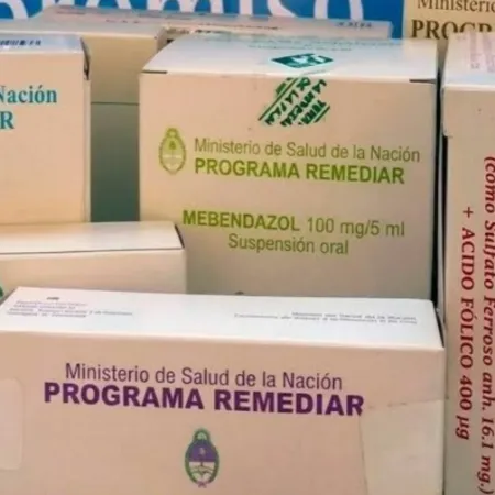 El Gobierno finaliza el programa Remediar y reduce el listado de medicamentos
