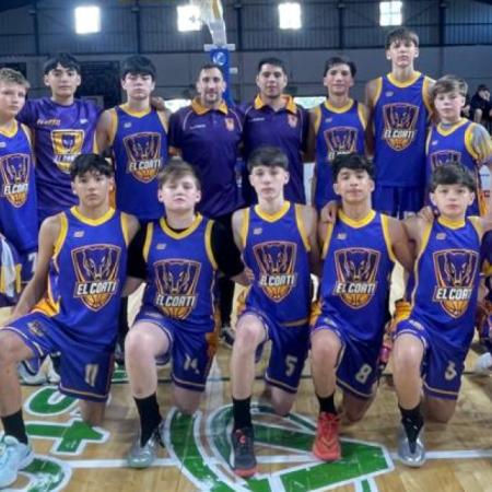 El U13 de El Coatí logró una hazaña en Santa Fe y se metió entre los 12 mejores equipos de la Argentina